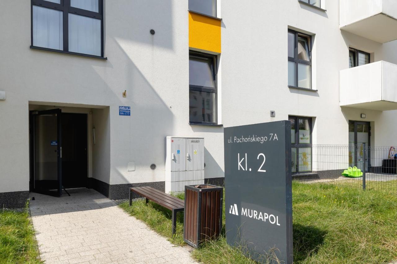Comfy Apartment Pachonskiego With Parking In Krakow By Noclegi Renters Cracóvia Exterior foto